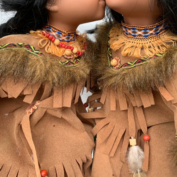 Cathay Collection Hanging Swing Dolls Native American Porcelain Kissing Dolls - Picture 7 of 16